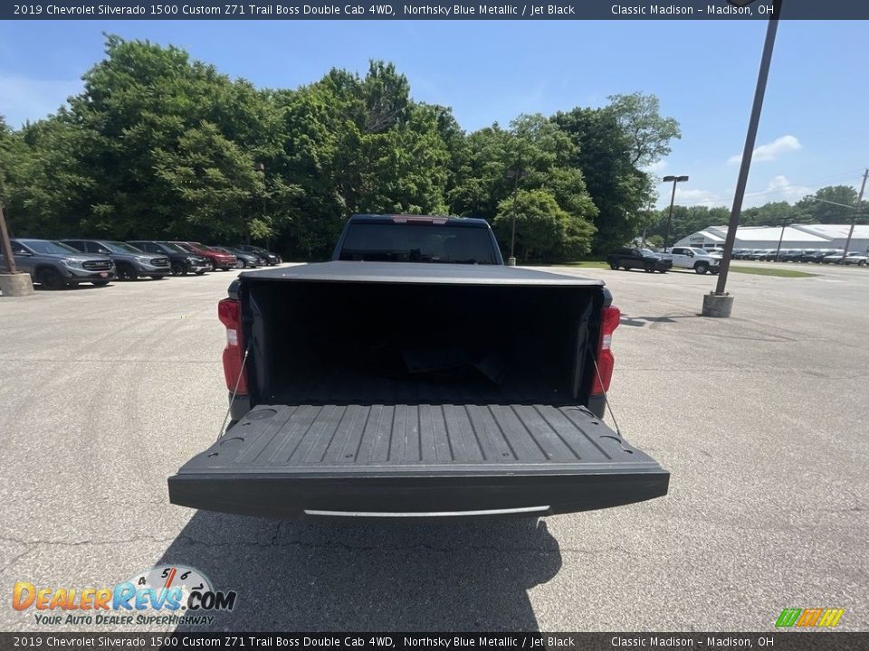 2019 Chevrolet Silverado 1500 Custom Z71 Trail Boss Double Cab 4WD Northsky Blue Metallic / Jet Black Photo #17