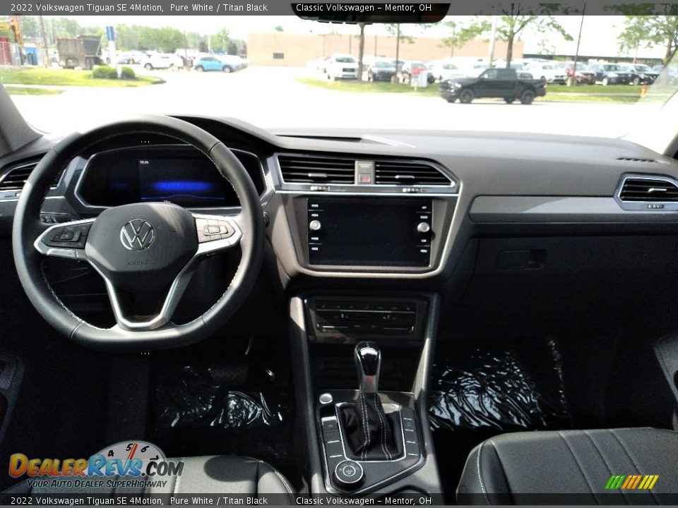 2022 Volkswagen Tiguan SE 4Motion Pure White / Titan Black Photo #3