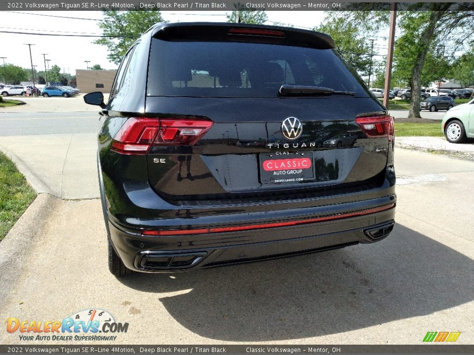 2022 Volkswagen Tiguan SE R-Line 4Motion Deep Black Pearl / Titan Black Photo #3