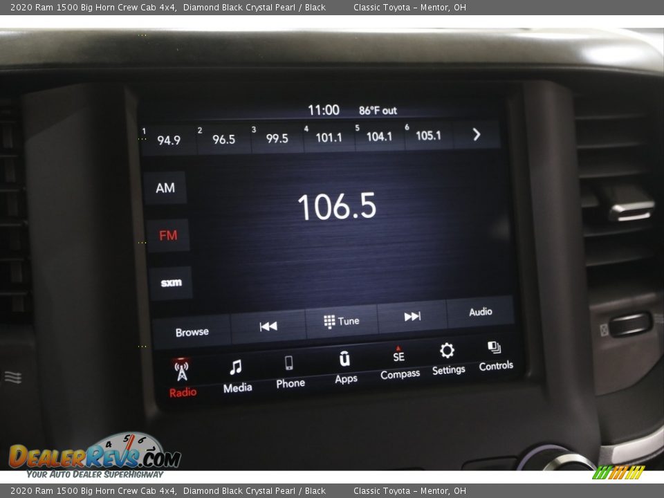 2020 Ram 1500 Big Horn Crew Cab 4x4 Diamond Black Crystal Pearl / Black Photo #10