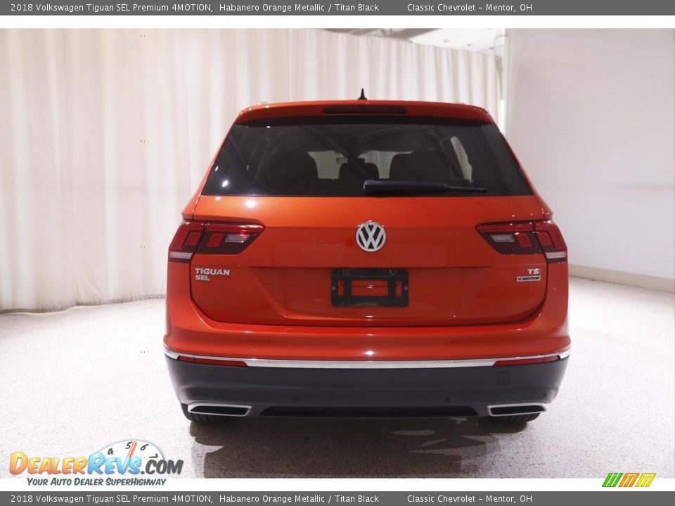 2018 Volkswagen Tiguan SEL Premium 4MOTION Habanero Orange Metallic / Titan Black Photo #18