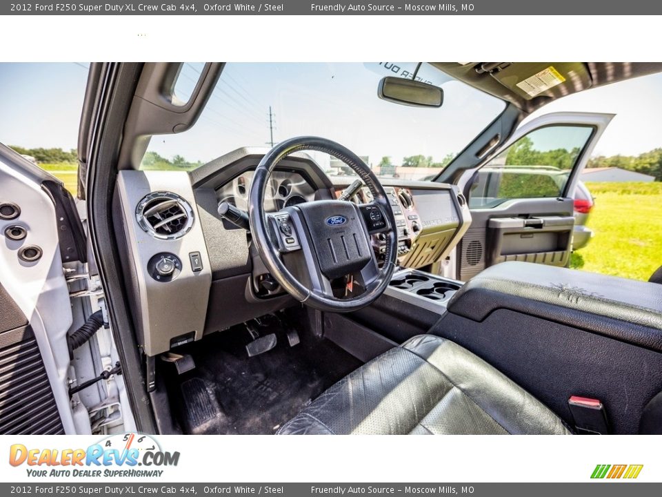 2012 Ford F250 Super Duty XL Crew Cab 4x4 Oxford White / Steel Photo #18