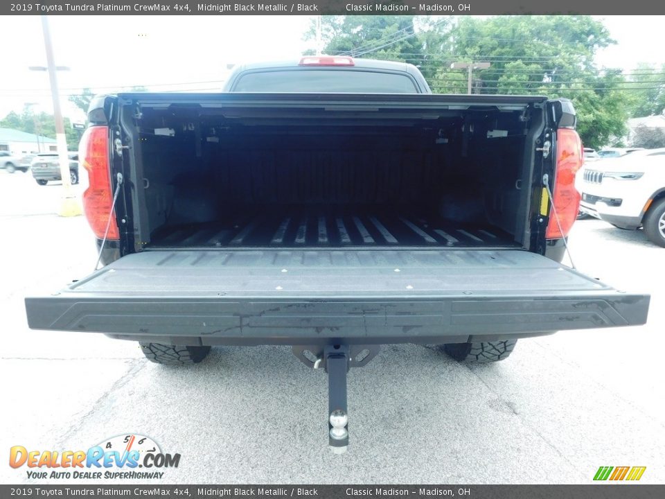 2019 Toyota Tundra Platinum CrewMax 4x4 Midnight Black Metallic / Black Photo #5