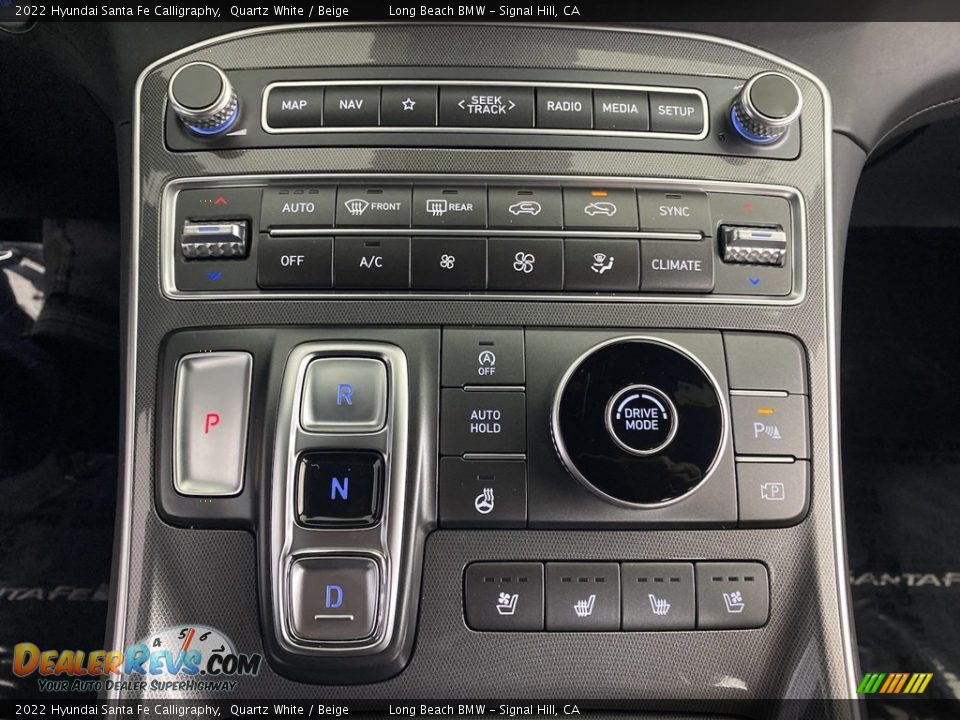 Controls of 2022 Hyundai Santa Fe Calligraphy Photo #24