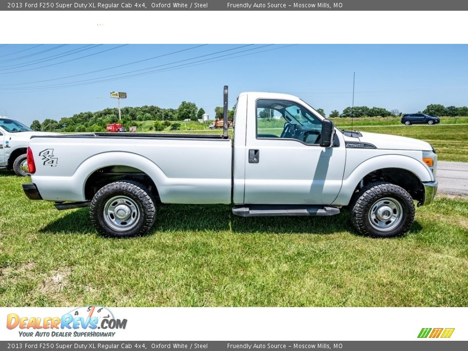 2013 Ford F250 Super Duty XL Regular Cab 4x4 Oxford White / Steel Photo #3