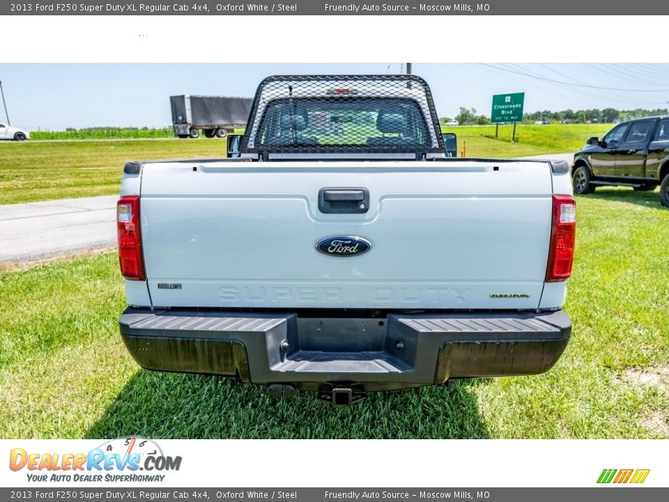 2013 Ford F250 Super Duty XL Regular Cab 4x4 Oxford White / Steel Photo #5