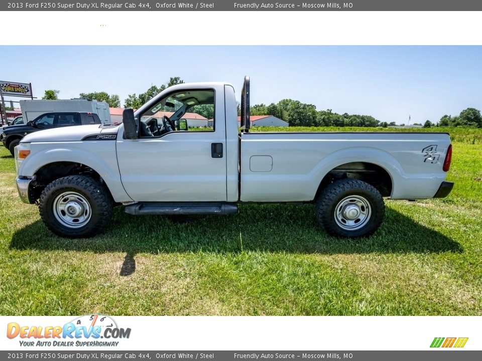 2013 Ford F250 Super Duty XL Regular Cab 4x4 Oxford White / Steel Photo #7