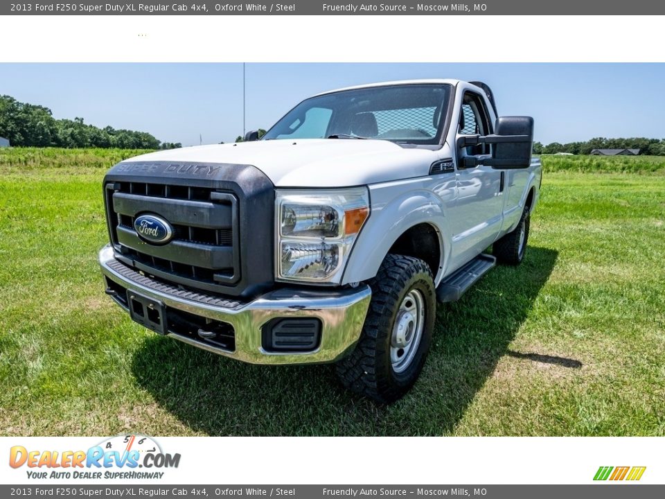 2013 Ford F250 Super Duty XL Regular Cab 4x4 Oxford White / Steel Photo #8