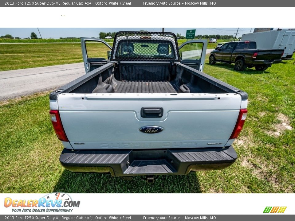 2013 Ford F250 Super Duty XL Regular Cab 4x4 Oxford White / Steel Photo #20