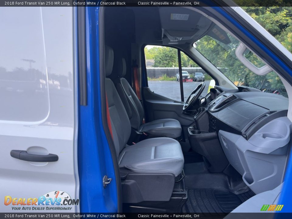 2018 Ford Transit Van 250 MR Long Oxford White / Charcoal Black Photo #23