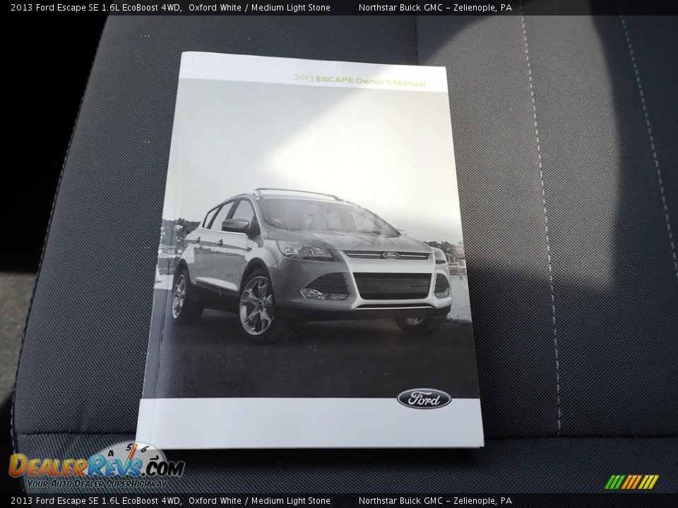 2013 Ford Escape SE 1.6L EcoBoost 4WD Oxford White / Medium Light Stone Photo #28