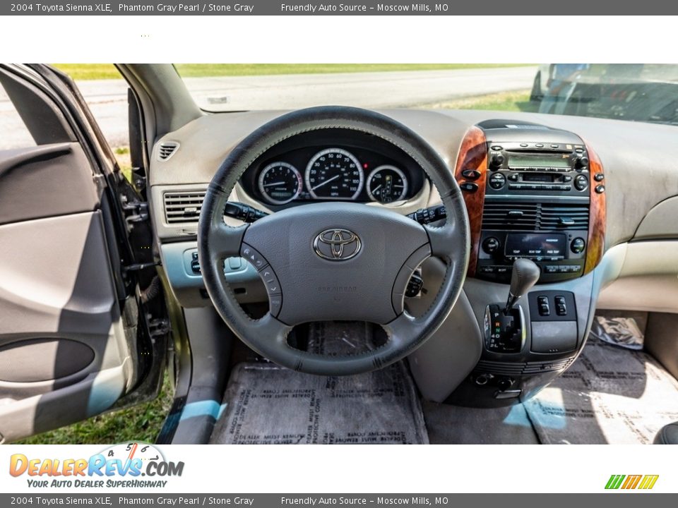 2004 Toyota Sienna XLE Phantom Gray Pearl / Stone Gray Photo #29