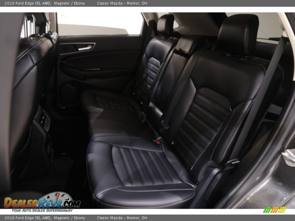 2019 Ford Edge SEL AWD Magnetic / Ebony Photo #17