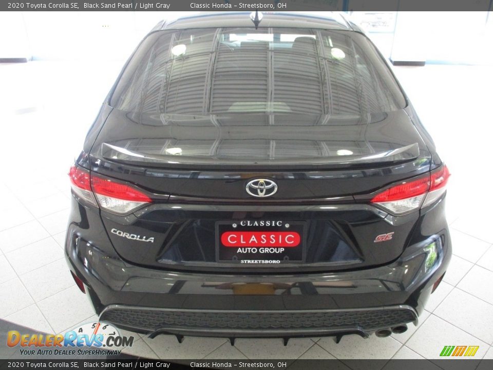 2020 Toyota Corolla SE Black Sand Pearl / Light Gray Photo #8