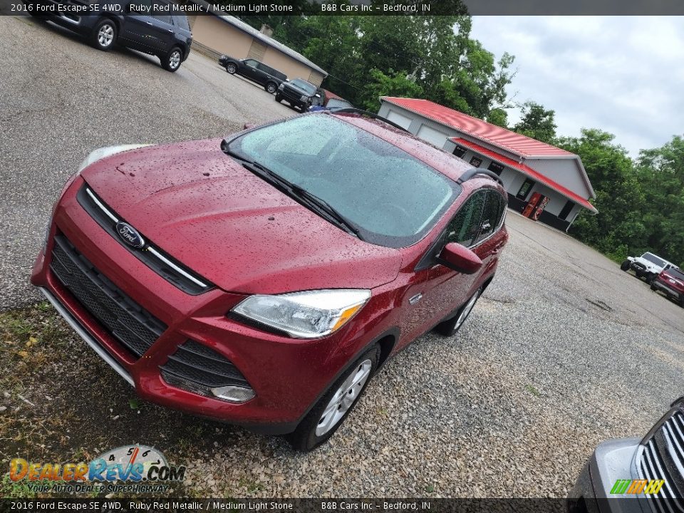 2016 Ford Escape SE 4WD Ruby Red Metallic / Medium Light Stone Photo #25