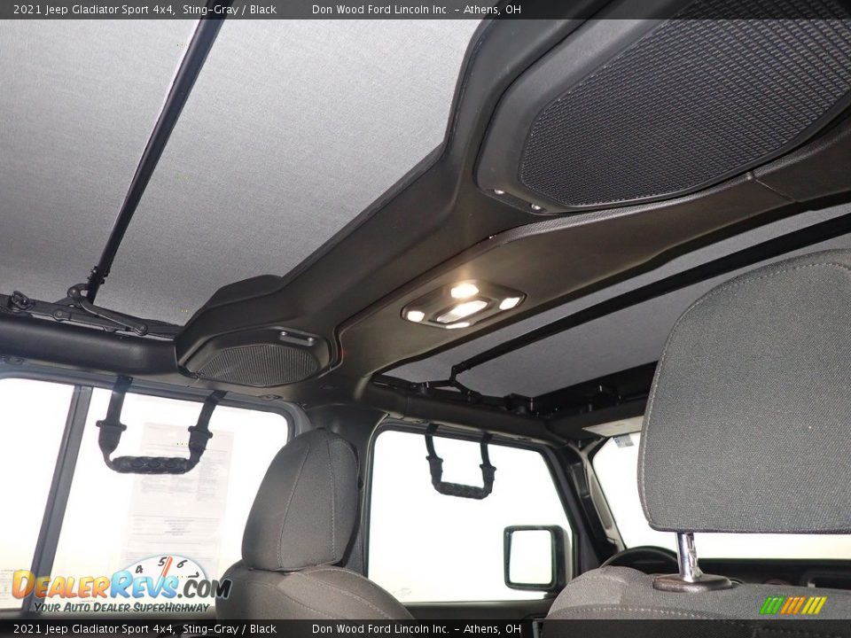 2021 Jeep Gladiator Sport 4x4 Sting-Gray / Black Photo #2
