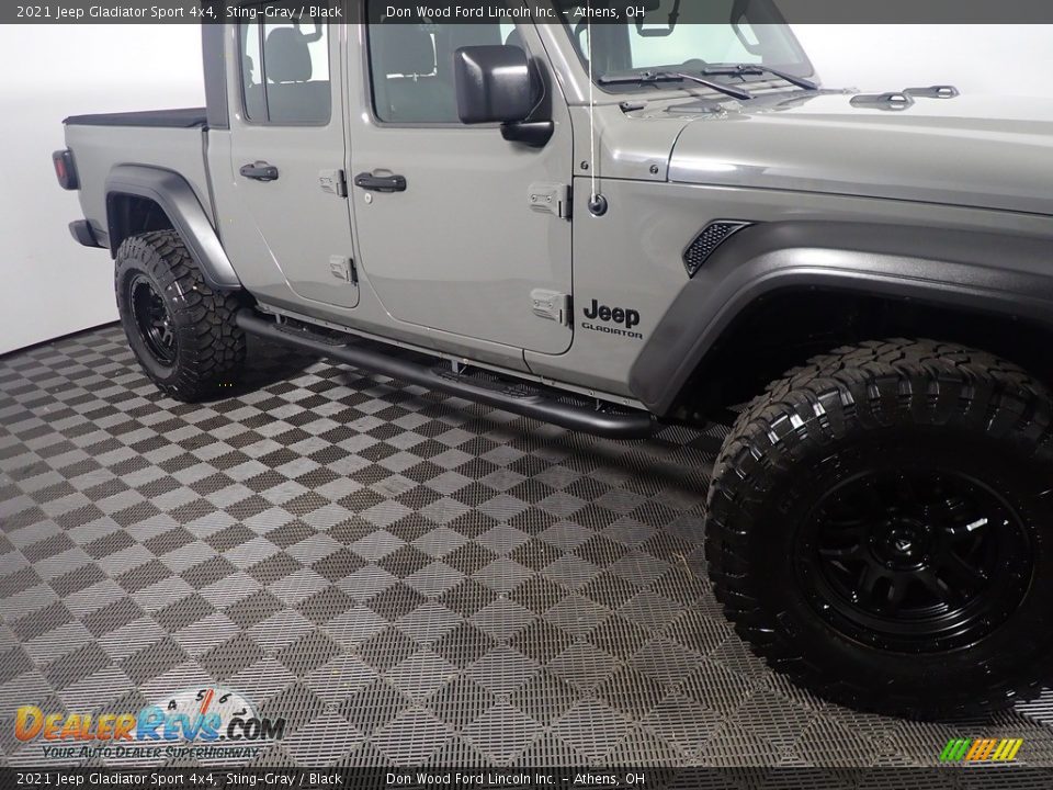 2021 Jeep Gladiator Sport 4x4 Sting-Gray / Black Photo #6