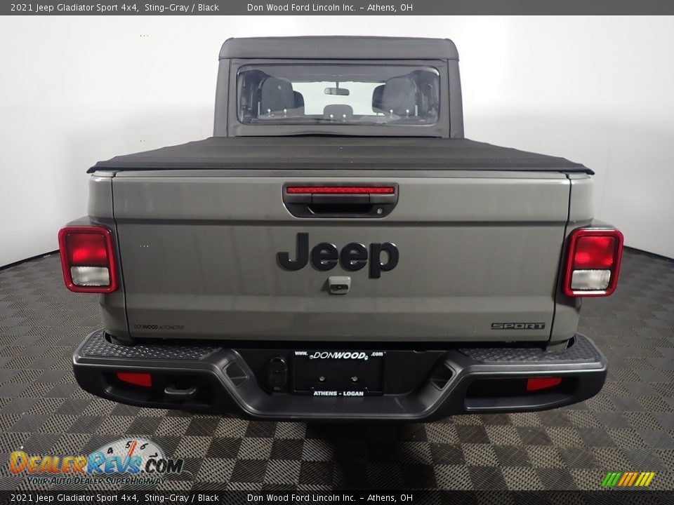 2021 Jeep Gladiator Sport 4x4 Sting-Gray / Black Photo #15