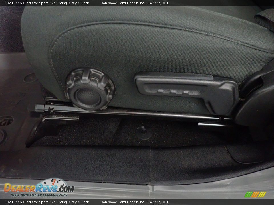 2021 Jeep Gladiator Sport 4x4 Sting-Gray / Black Photo #23