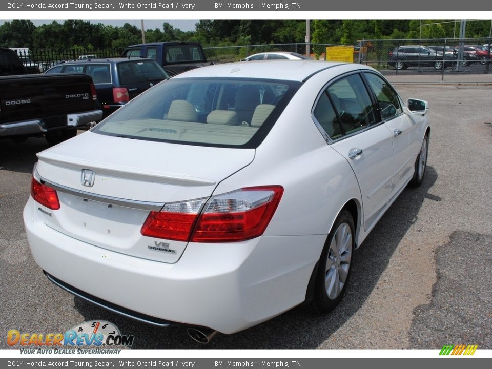 2014 Honda Accord Touring Sedan White Orchid Pearl / Ivory Photo #4