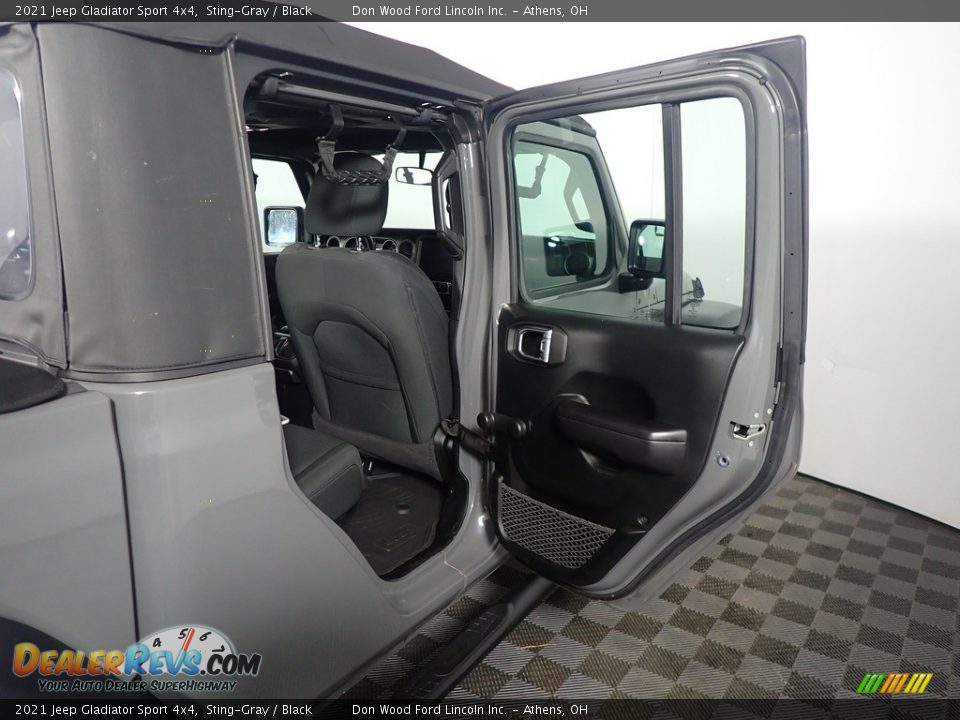 2021 Jeep Gladiator Sport 4x4 Sting-Gray / Black Photo #36