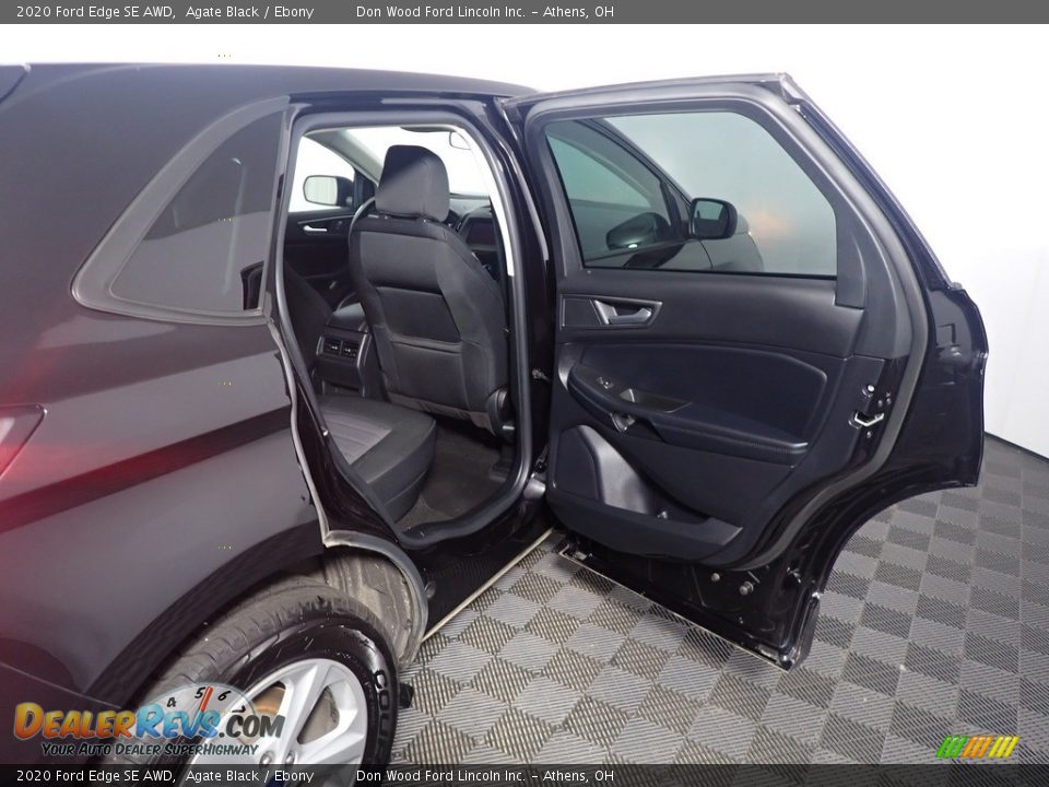 2020 Ford Edge SE AWD Agate Black / Ebony Photo #36