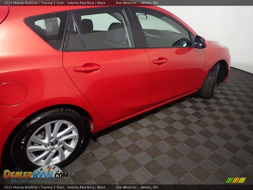 2013 Mazda MAZDA3 i Touring 5 Door Velocity Red Mica / Black Photo #20