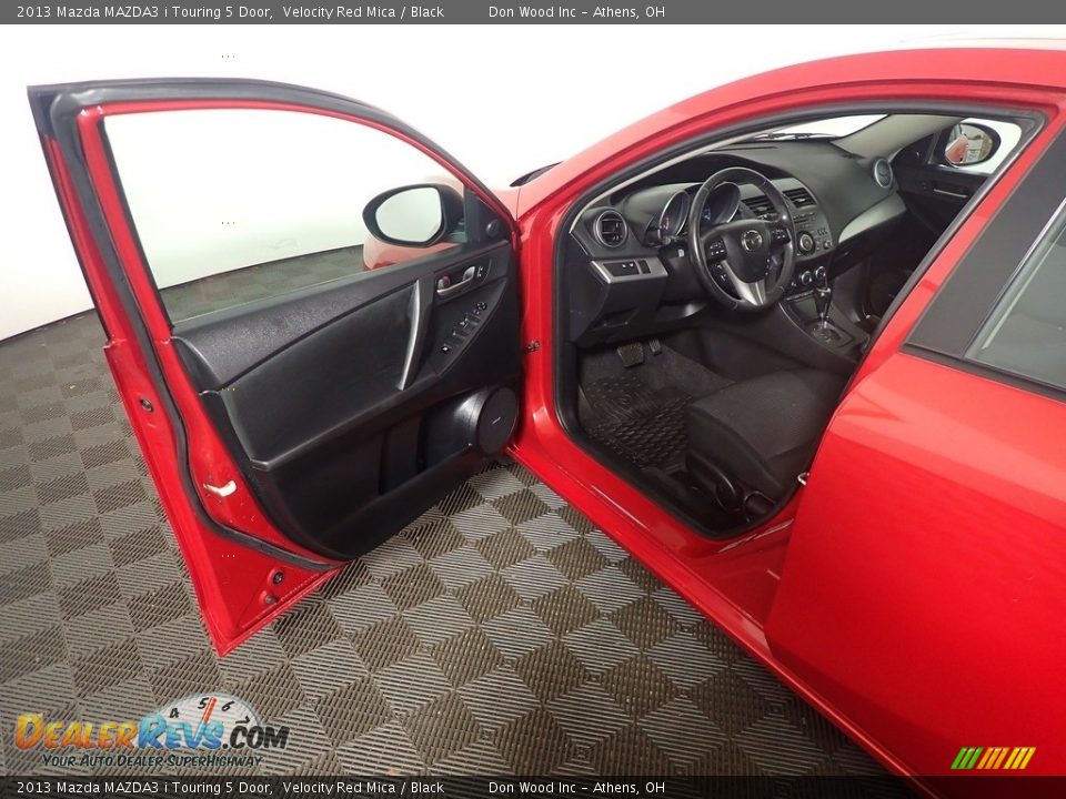 2013 Mazda MAZDA3 i Touring 5 Door Velocity Red Mica / Black Photo #21