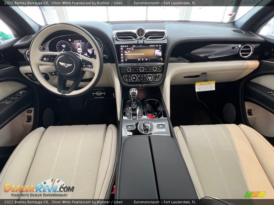 Dashboard of 2022 Bentley Bentayga V8 Photo #2