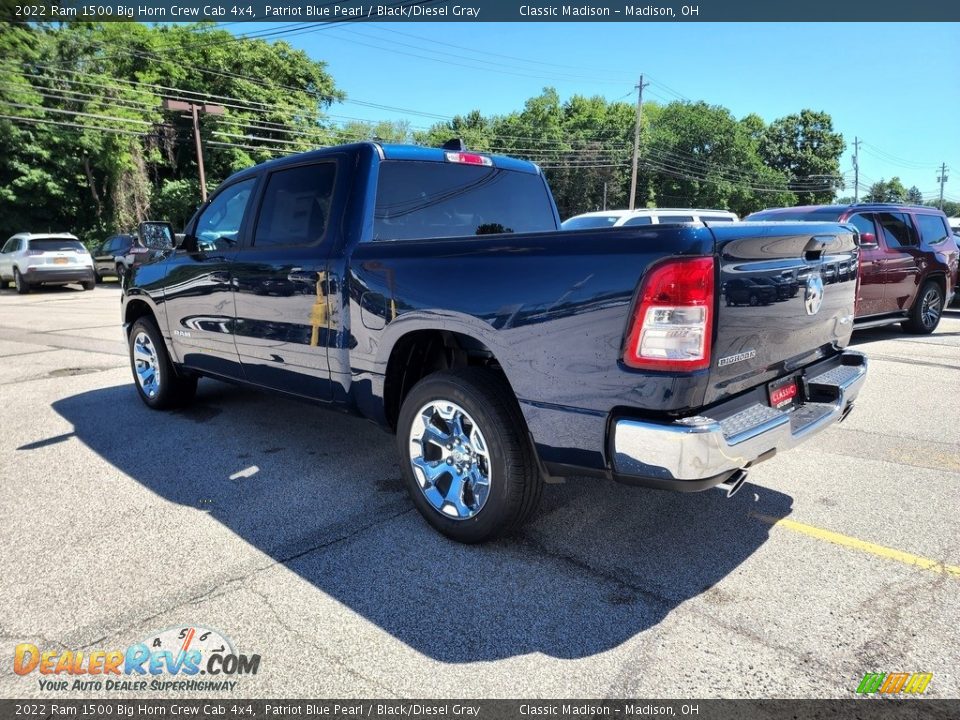 2022 Ram 1500 Big Horn Crew Cab 4x4 Patriot Blue Pearl / Black/Diesel Gray Photo #9