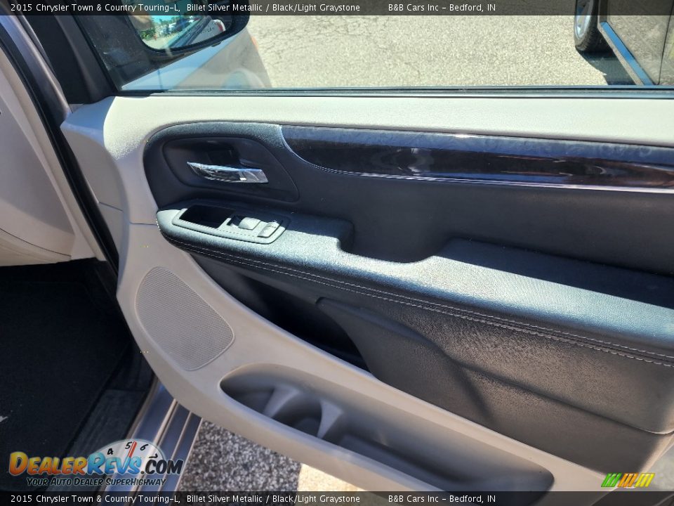 2015 Chrysler Town & Country Touring-L Billet Silver Metallic / Black/Light Graystone Photo #21