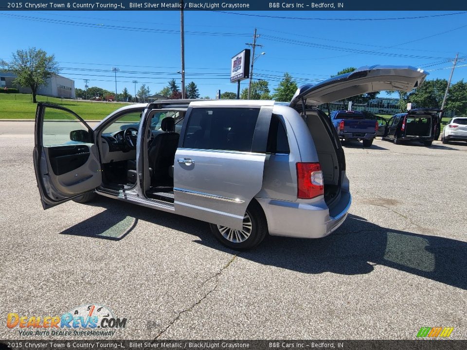 2015 Chrysler Town & Country Touring-L Billet Silver Metallic / Black/Light Graystone Photo #23