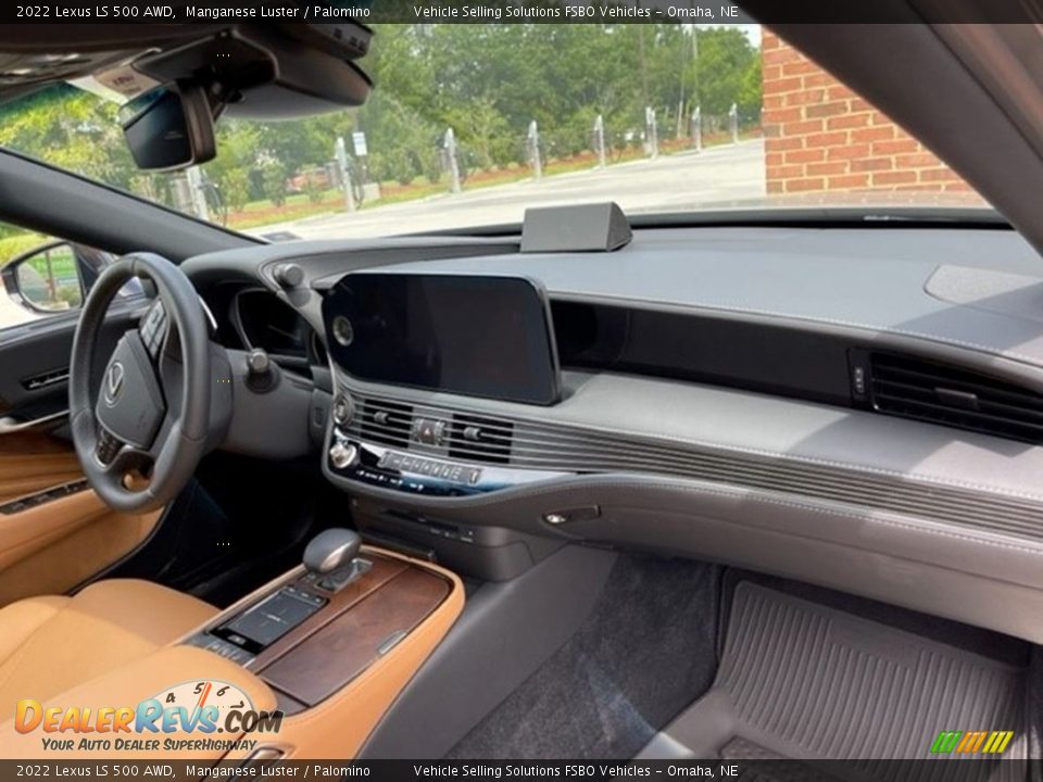 Dashboard of 2022 Lexus LS 500 AWD Photo #10