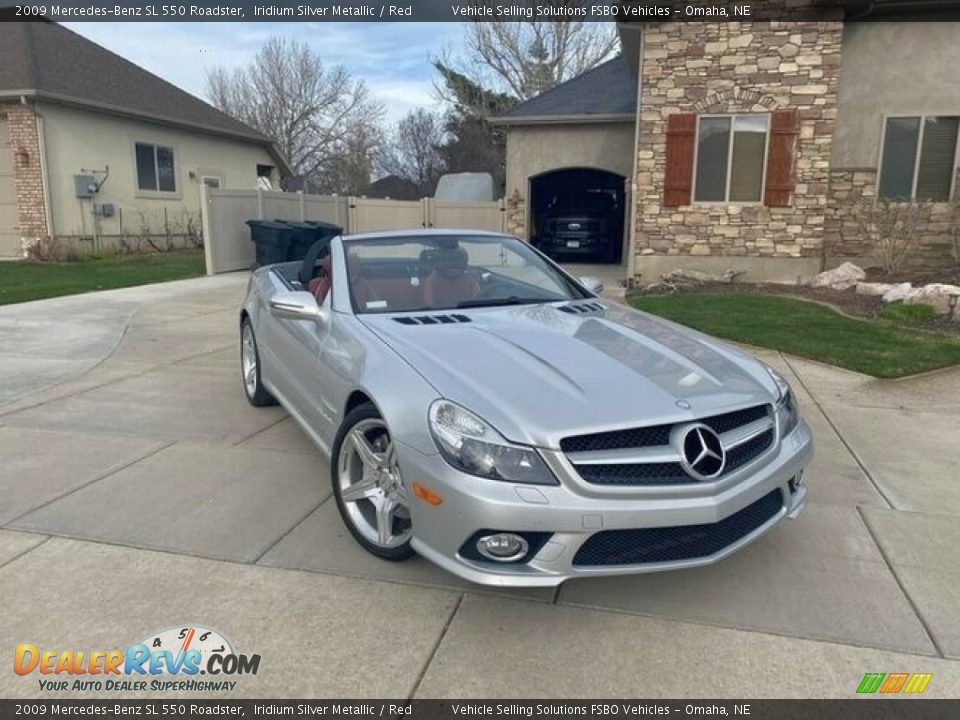 2009 Mercedes-Benz SL 550 Roadster Iridium Silver Metallic / Red Photo #9