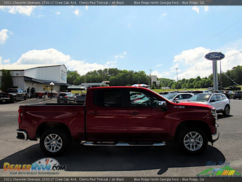 2021 Chevrolet Silverado 1500 LT Crew Cab 4x4 Cherry Red Tintcoat / Jet Black Photo #6