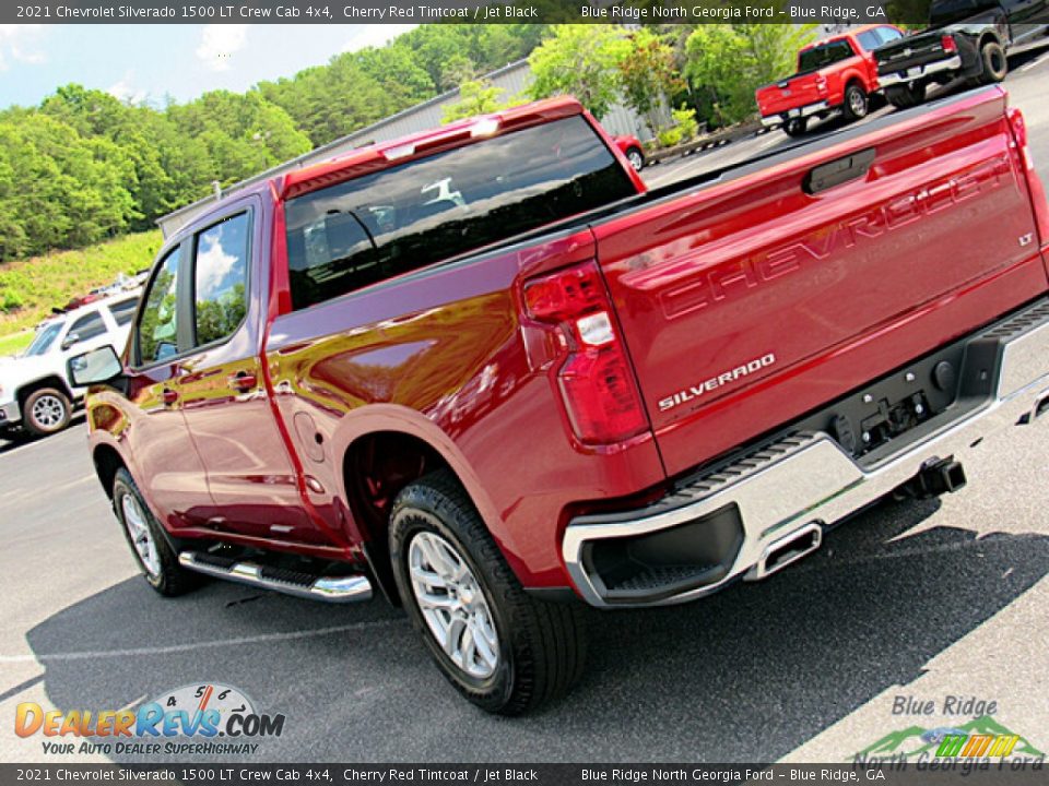 2021 Chevrolet Silverado 1500 LT Crew Cab 4x4 Cherry Red Tintcoat / Jet Black Photo #28