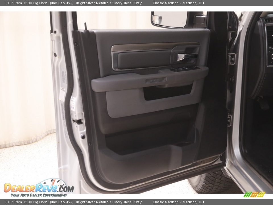 2017 Ram 1500 Big Horn Quad Cab 4x4 Bright Silver Metallic / Black/Diesel Gray Photo #4