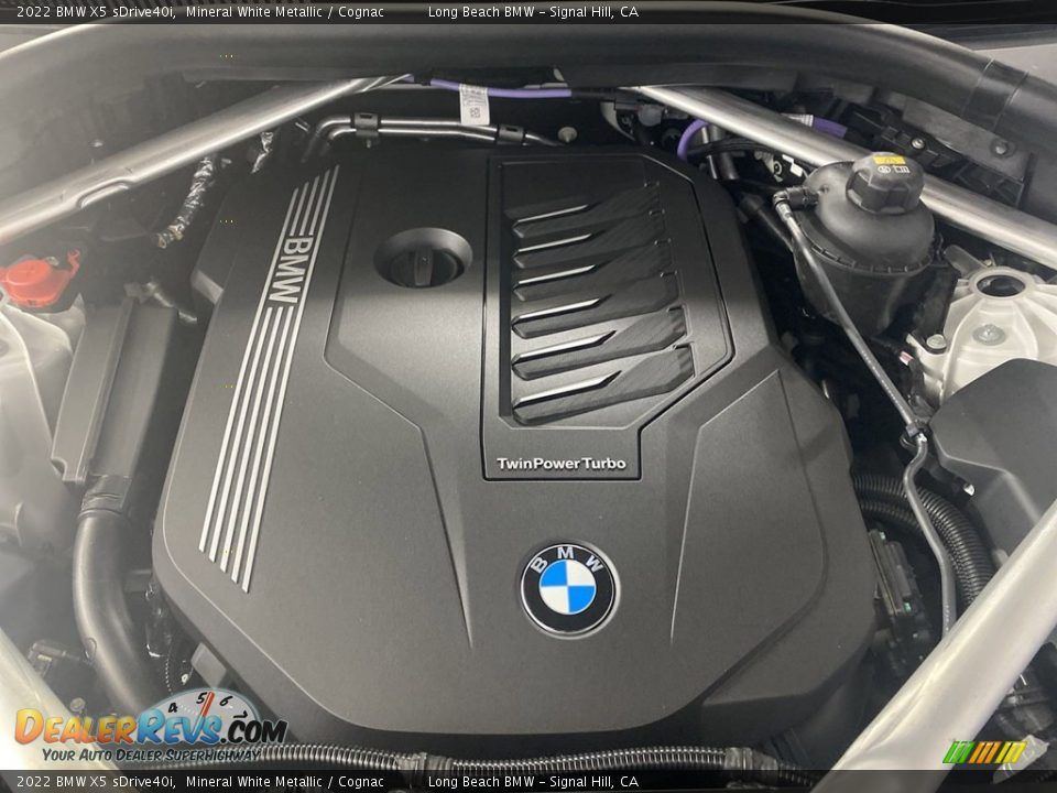 2022 BMW X5 sDrive40i Mineral White Metallic / Cognac Photo #9
