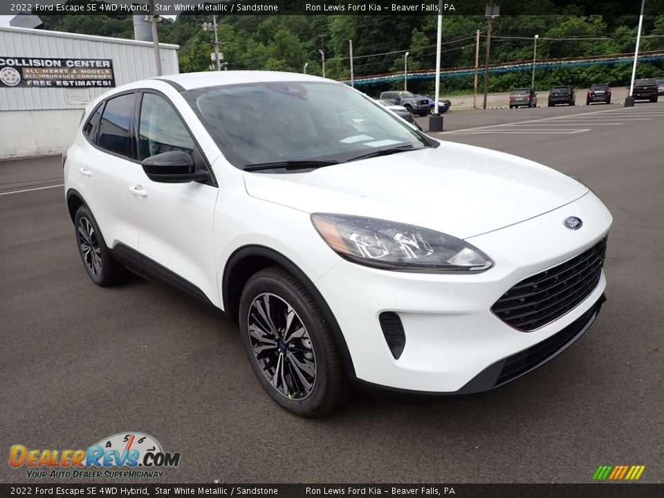 2022 Ford Escape SE 4WD Hybrid Star White Metallic / Sandstone Photo #2