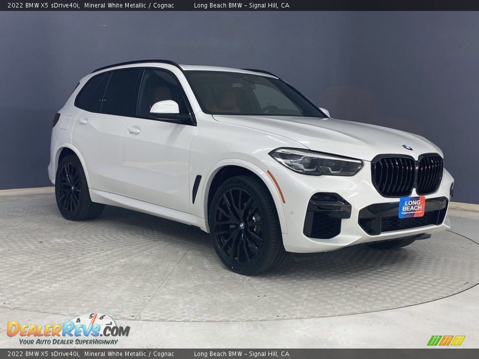 2022 BMW X5 sDrive40i Mineral White Metallic / Cognac Photo #27