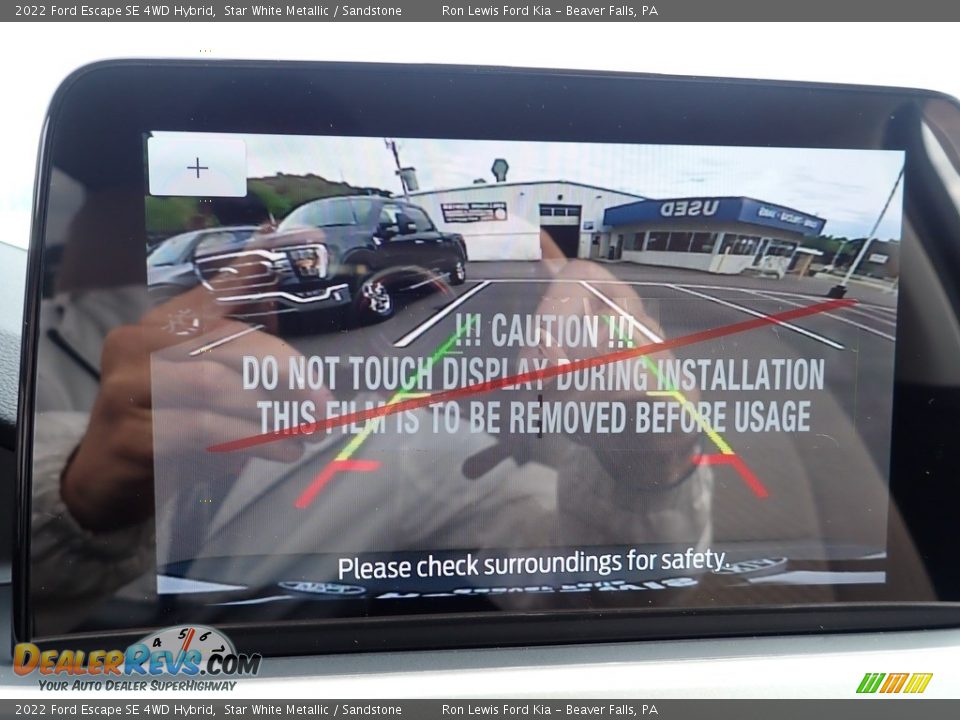 2022 Ford Escape SE 4WD Hybrid Star White Metallic / Sandstone Photo #18