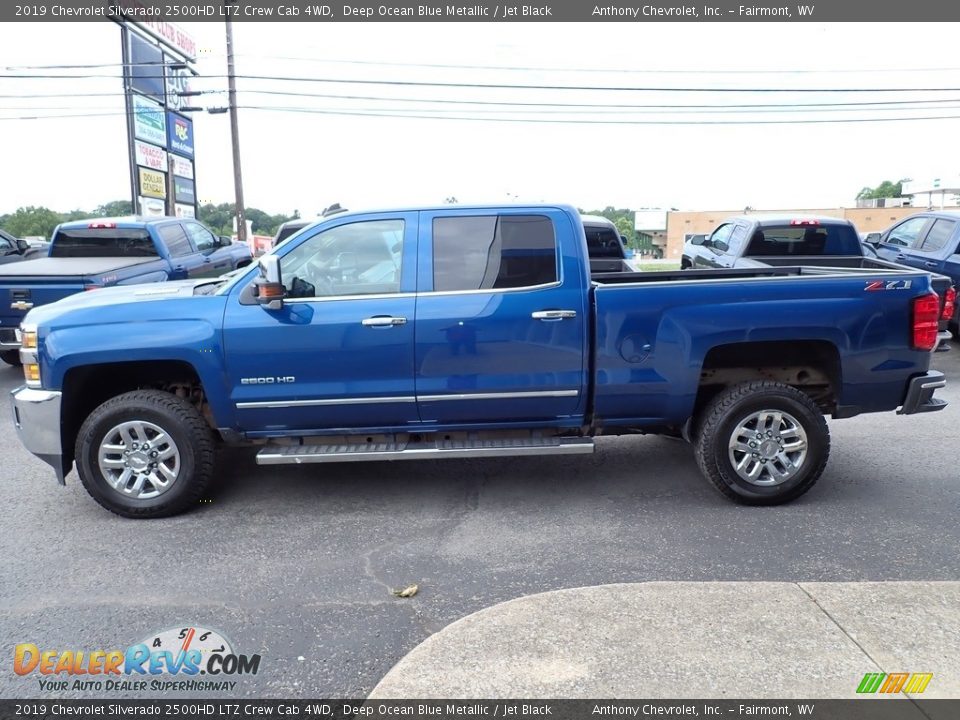 2019 Chevrolet Silverado 2500HD LTZ Crew Cab 4WD Deep Ocean Blue Metallic / Jet Black Photo #6