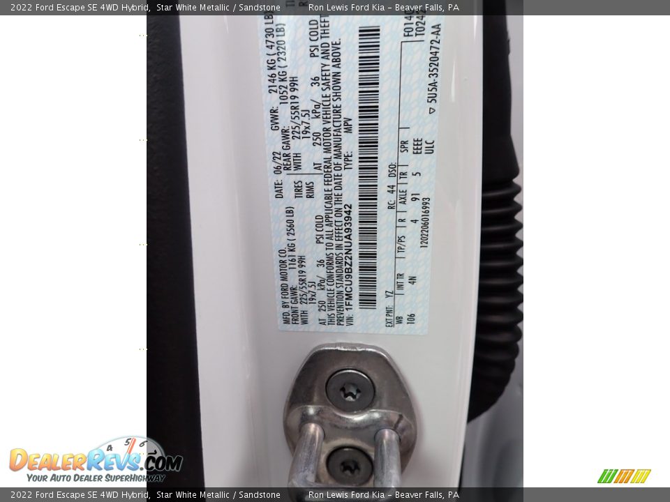 2022 Ford Escape SE 4WD Hybrid Star White Metallic / Sandstone Photo #20