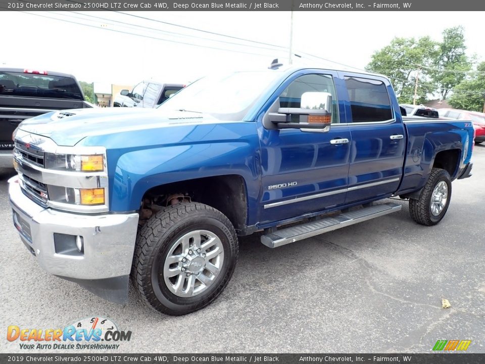 2019 Chevrolet Silverado 2500HD LTZ Crew Cab 4WD Deep Ocean Blue Metallic / Jet Black Photo #7