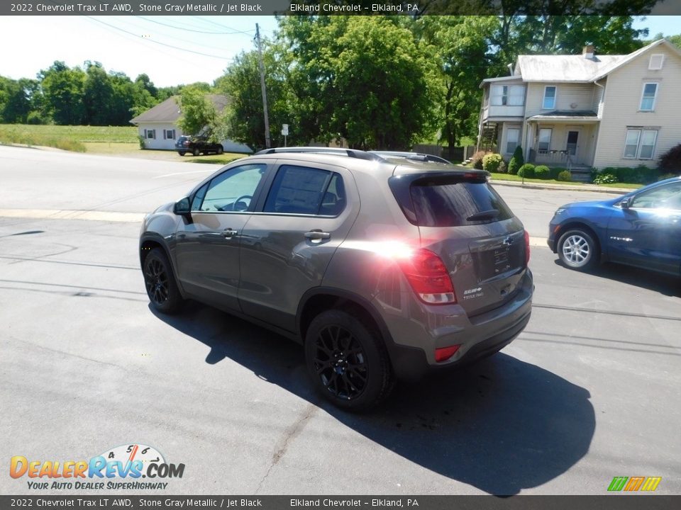 2022 Chevrolet Trax LT AWD Stone Gray Metallic / Jet Black Photo #5