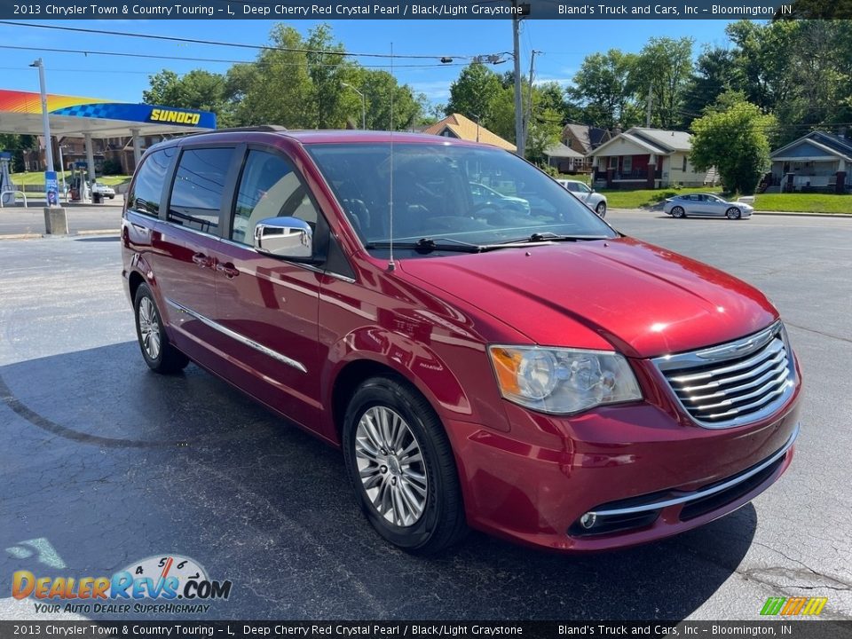 2013 Chrysler Town & Country Touring - L Deep Cherry Red Crystal Pearl / Black/Light Graystone Photo #5