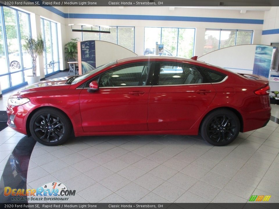 2020 Ford Fusion SE Rapid Red / Medium Light Stone Photo #10