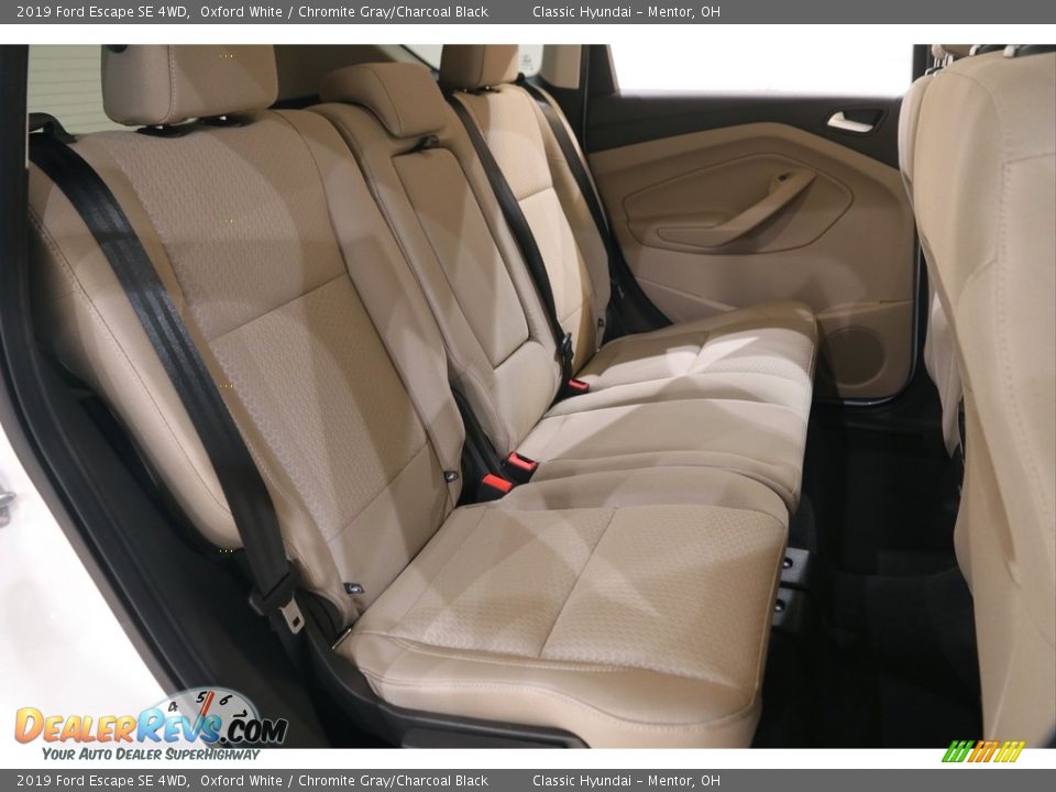 2019 Ford Escape SE 4WD Oxford White / Chromite Gray/Charcoal Black Photo #15