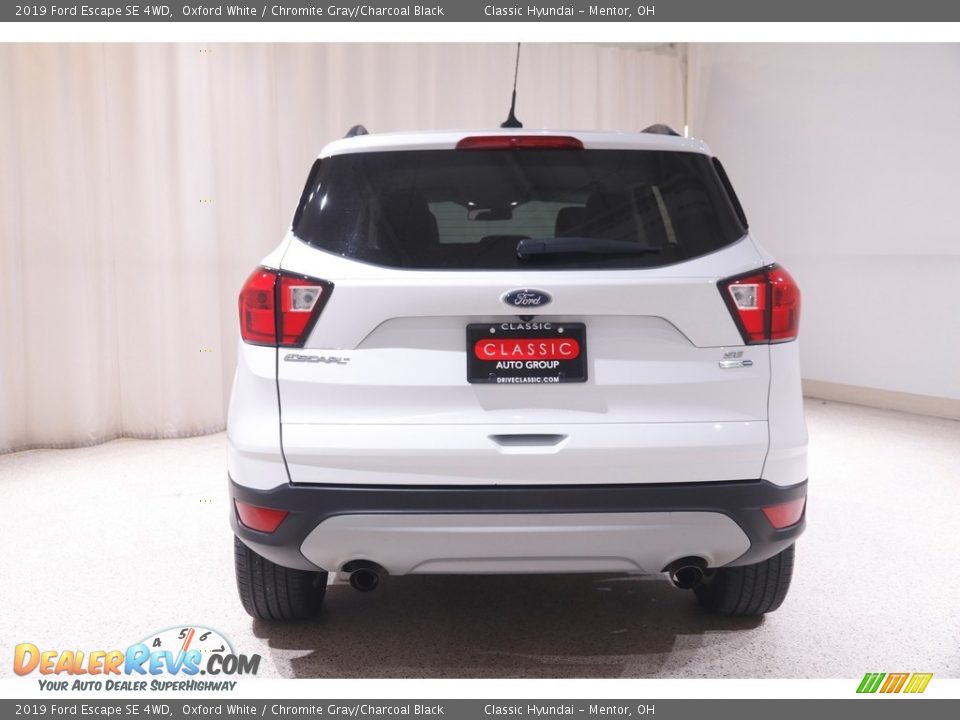 2019 Ford Escape SE 4WD Oxford White / Chromite Gray/Charcoal Black Photo #17