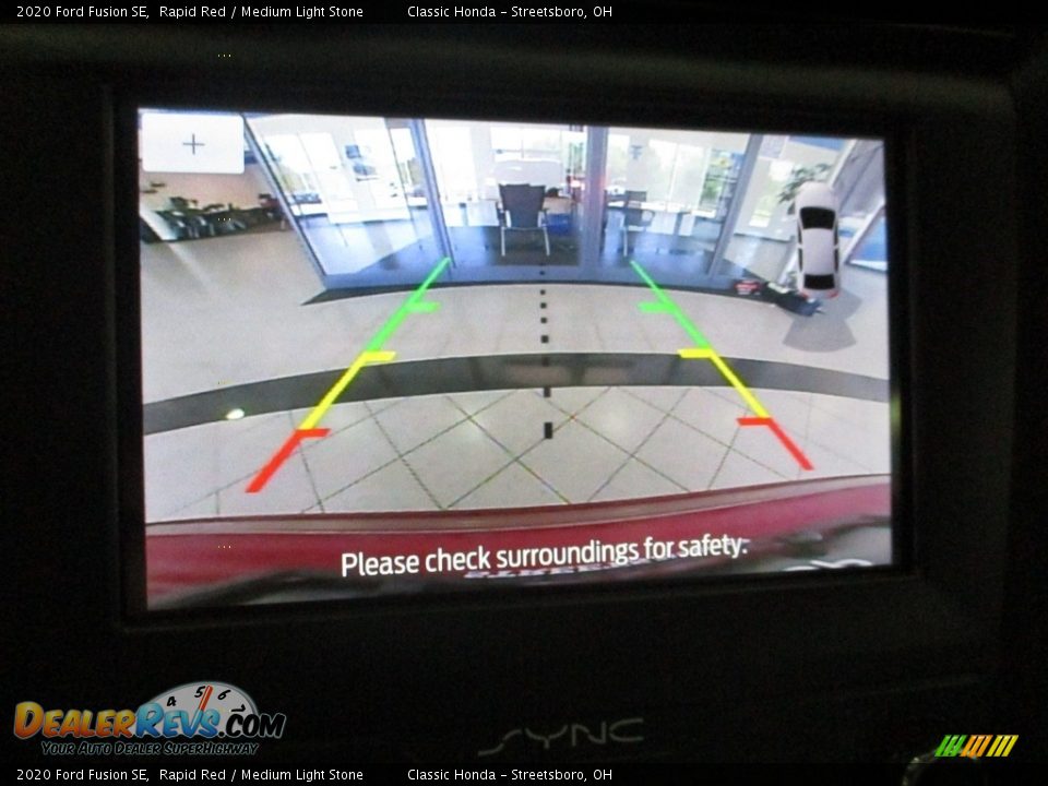2020 Ford Fusion SE Rapid Red / Medium Light Stone Photo #33